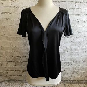 Beautiful Elie Tahari Ruffle V-Neck Black Silk Short Sleeve Top
